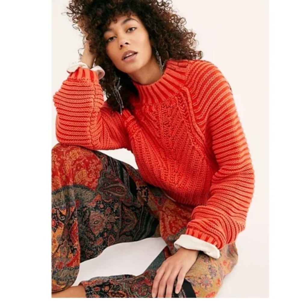 Free People sweetheart pullover Knit Sweater - Red love glare size small